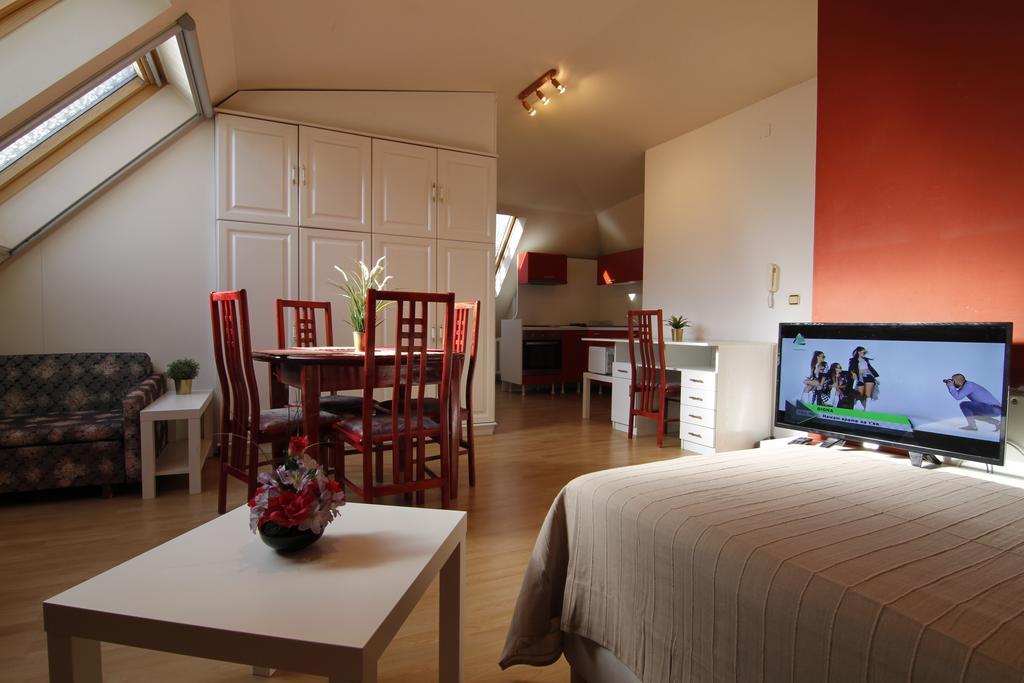 Guest Rooms Stay Nexus 소피아 외부 사진